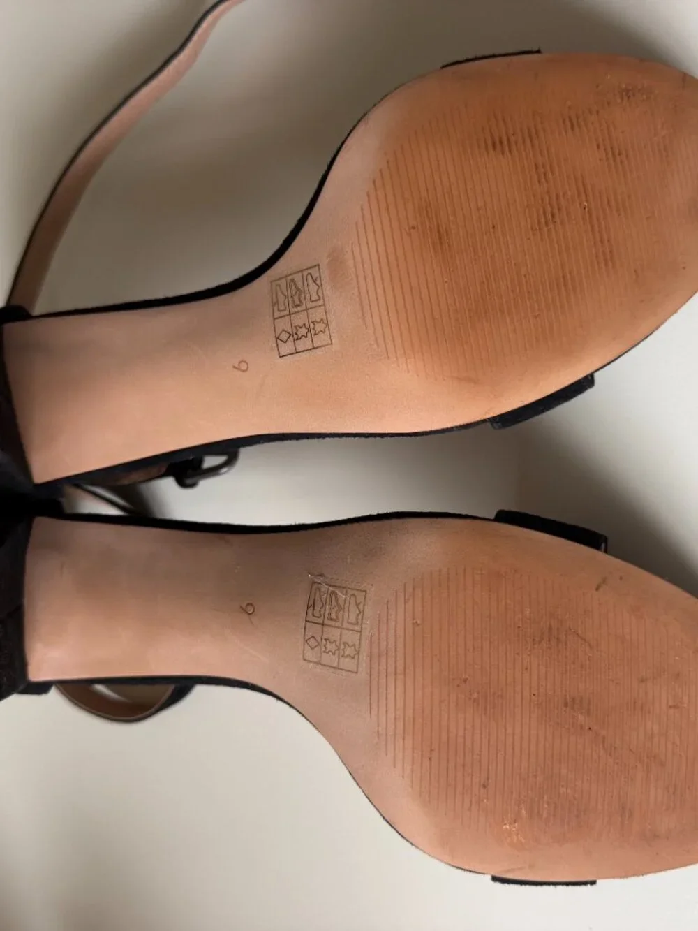 NWOT Madewell Black Suede Ankle Strap Heeled Sandals Size 9